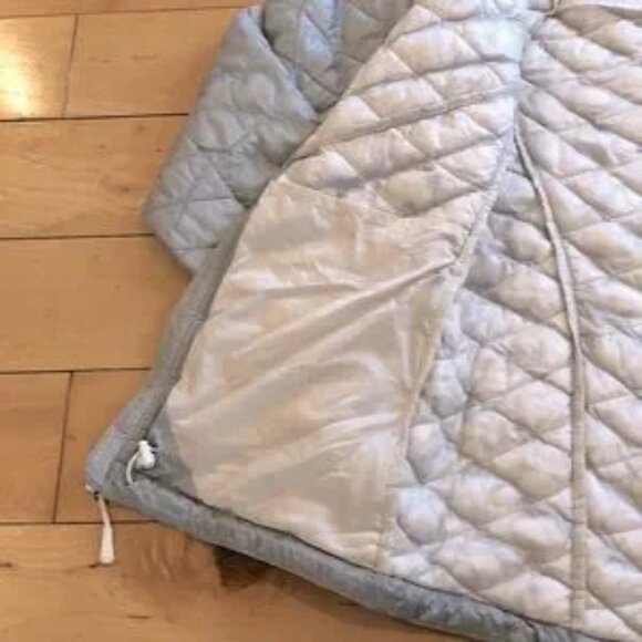 NorthFace Women’s Light Grey Thermaball Quilted Collar Jacket Size Small - Picture 8 of 9